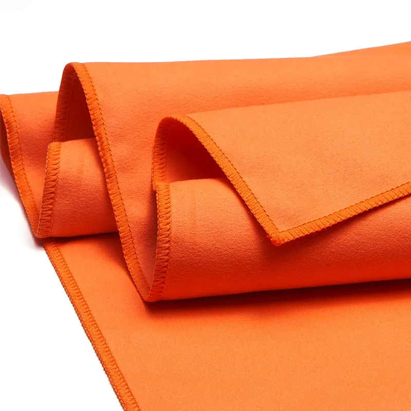 serviette légère pour le gymnase