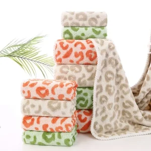 serviettes de bain velours corail