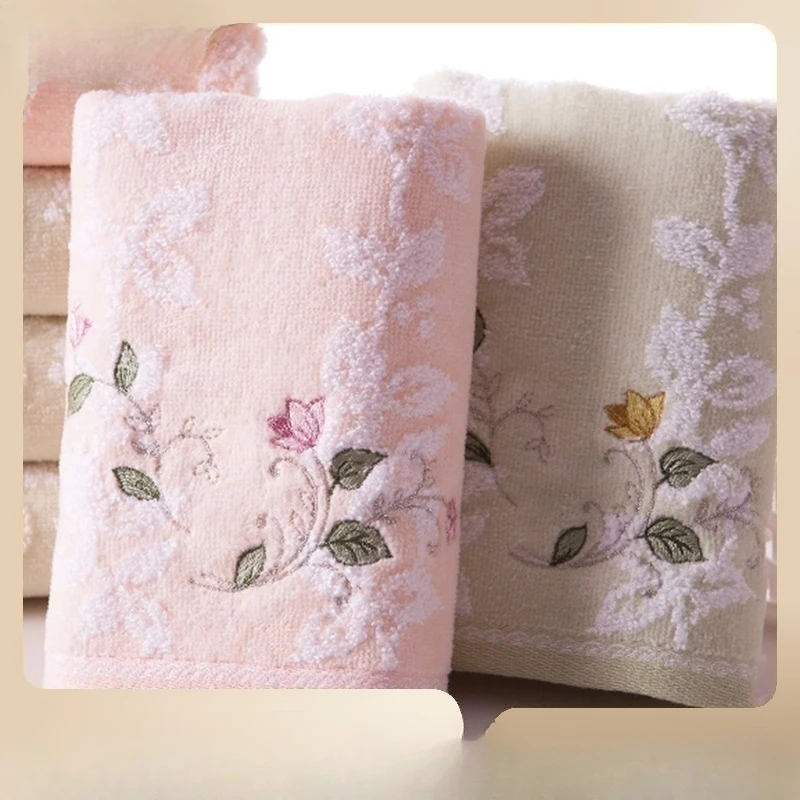 serviette de toilette brodée de luxe
