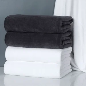 Grande Serviette de Bain blanche