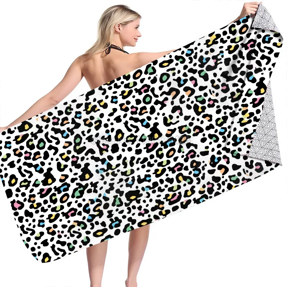serviette de bain léopard