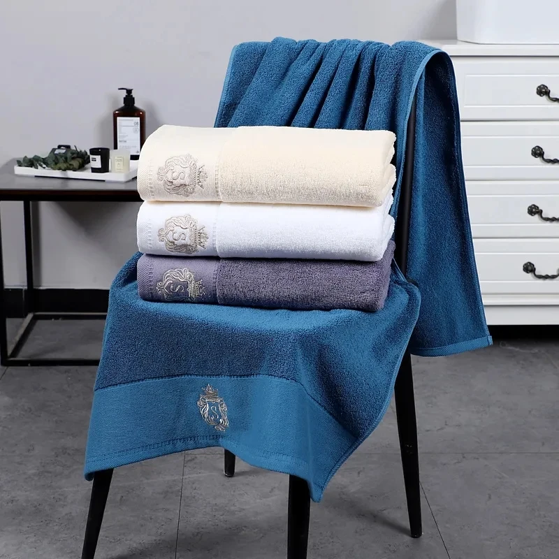 serviette personnalisée bleue