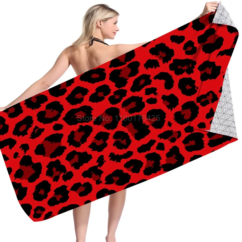 serviette plage tendance léopard